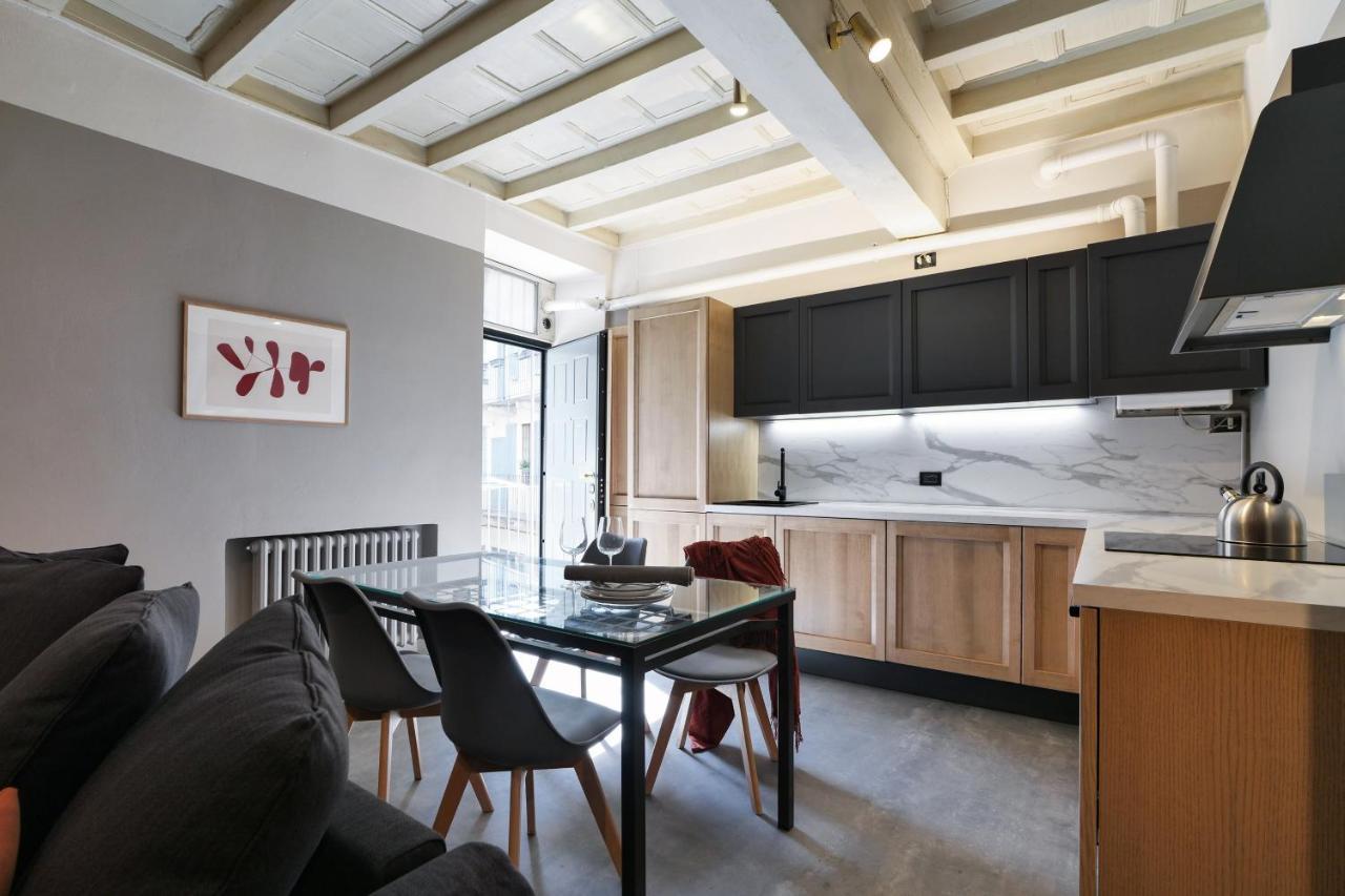 Contempora - Ampio Monolocale Medici 7 * Milán
