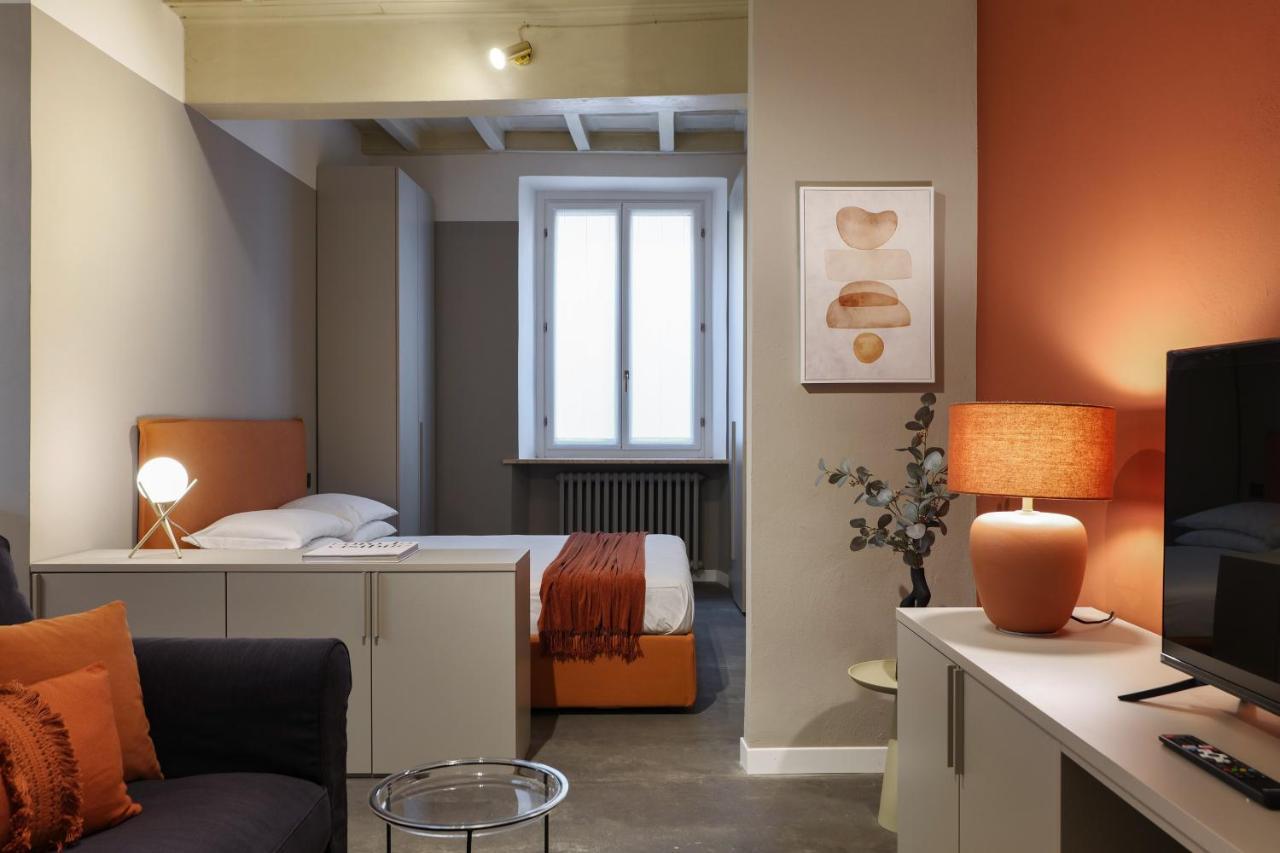 Contempora - Ampio Monolocale Medici 7 * Milán